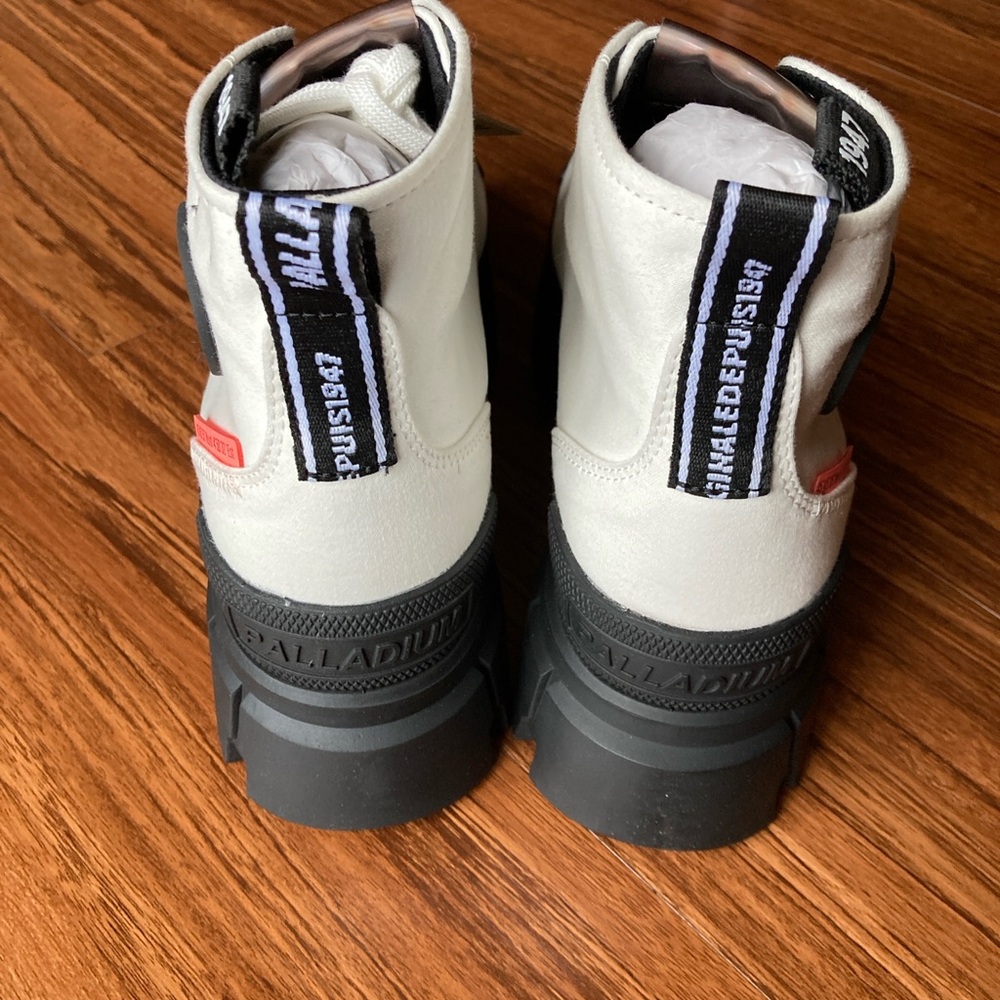 Palladium Revolt Hi TX Women’s White and Black High-Top Sneakers - Picture 5 of 9